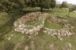 Tomba dei Giganti e Tempio di Sa Carcaredda Villagrande Strisaili 